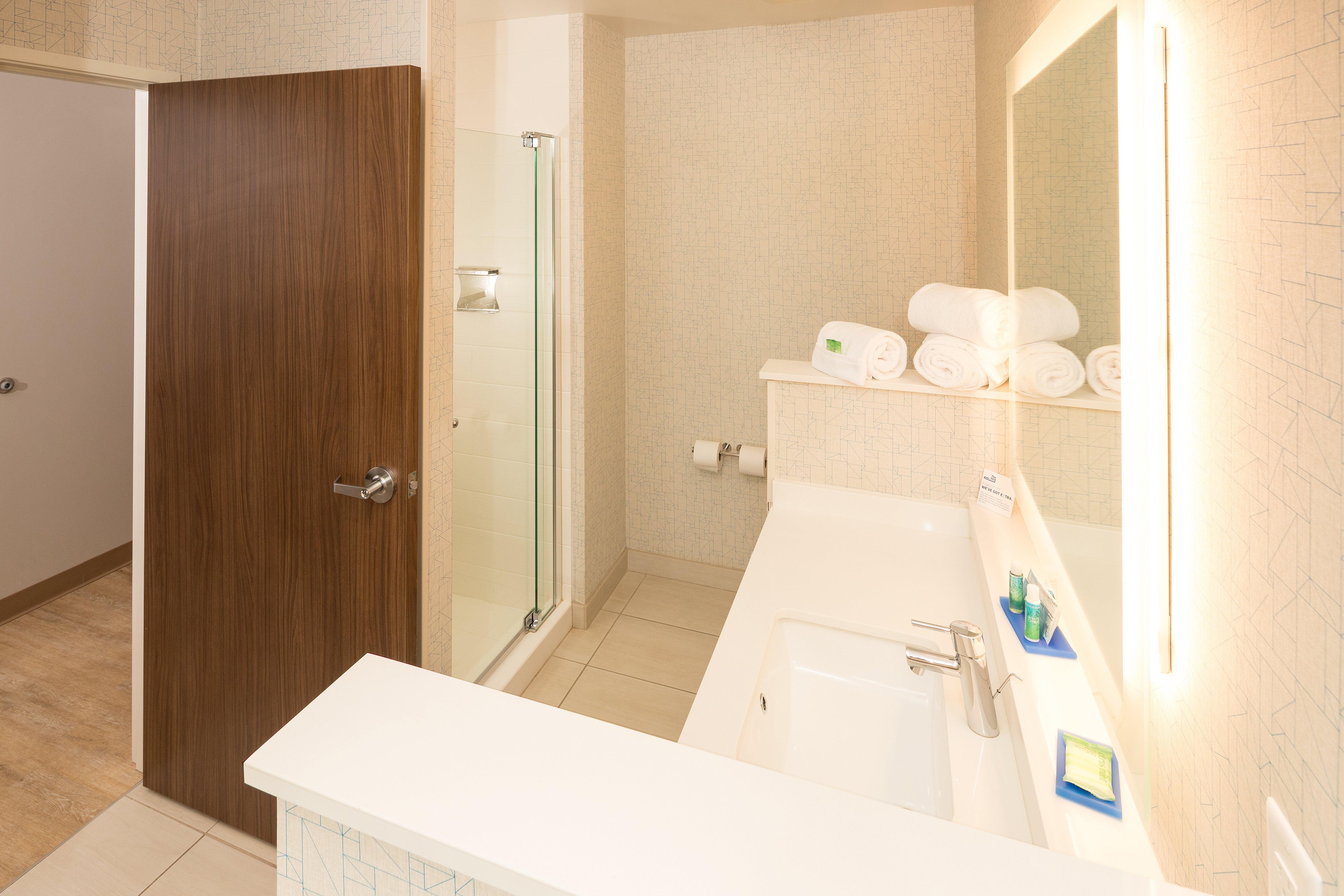 Holiday Inn Express & Suites - Michigan City By Ihg Exterior foto